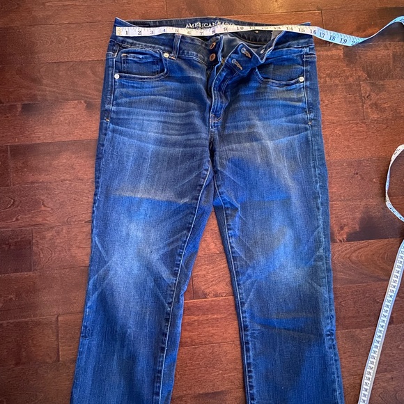 Women’s Cropped Blue Jeans - Picture 1 of 3